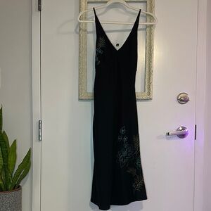 REITMANS | Linen Black Floral Embroidered Dress with Smocking